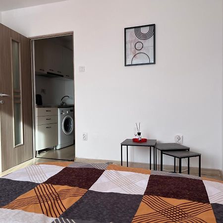 Apart Uta 2 Apartment Arad Exterior photo